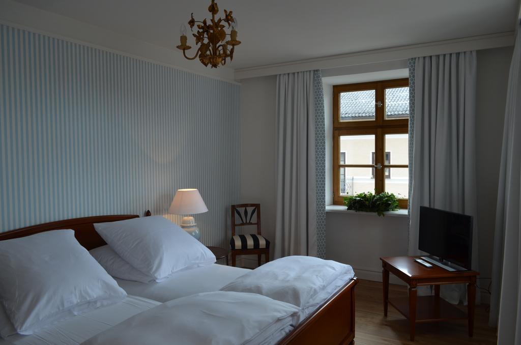 Alte Posthalterei Zorneding Hotel Exterior photo